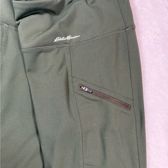 Eddie Bauer Women's Sage Green Leggings Zipper Leg Pocket - Picture 3 of 5